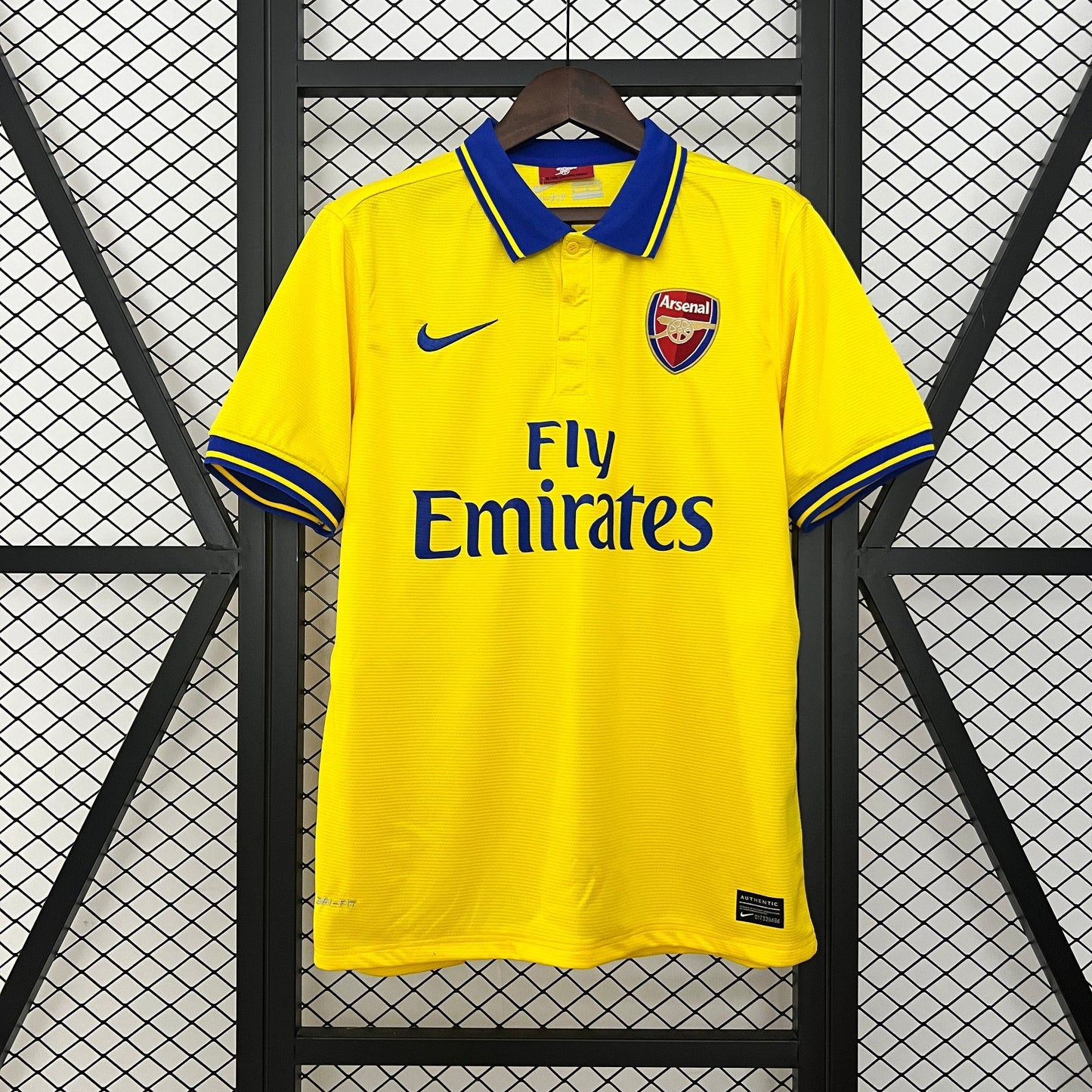 ARSENAL 2013–2014 AWAY JERSEY