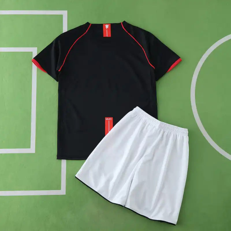 Manchester United FC Away Retro Kids Kit 2007/08