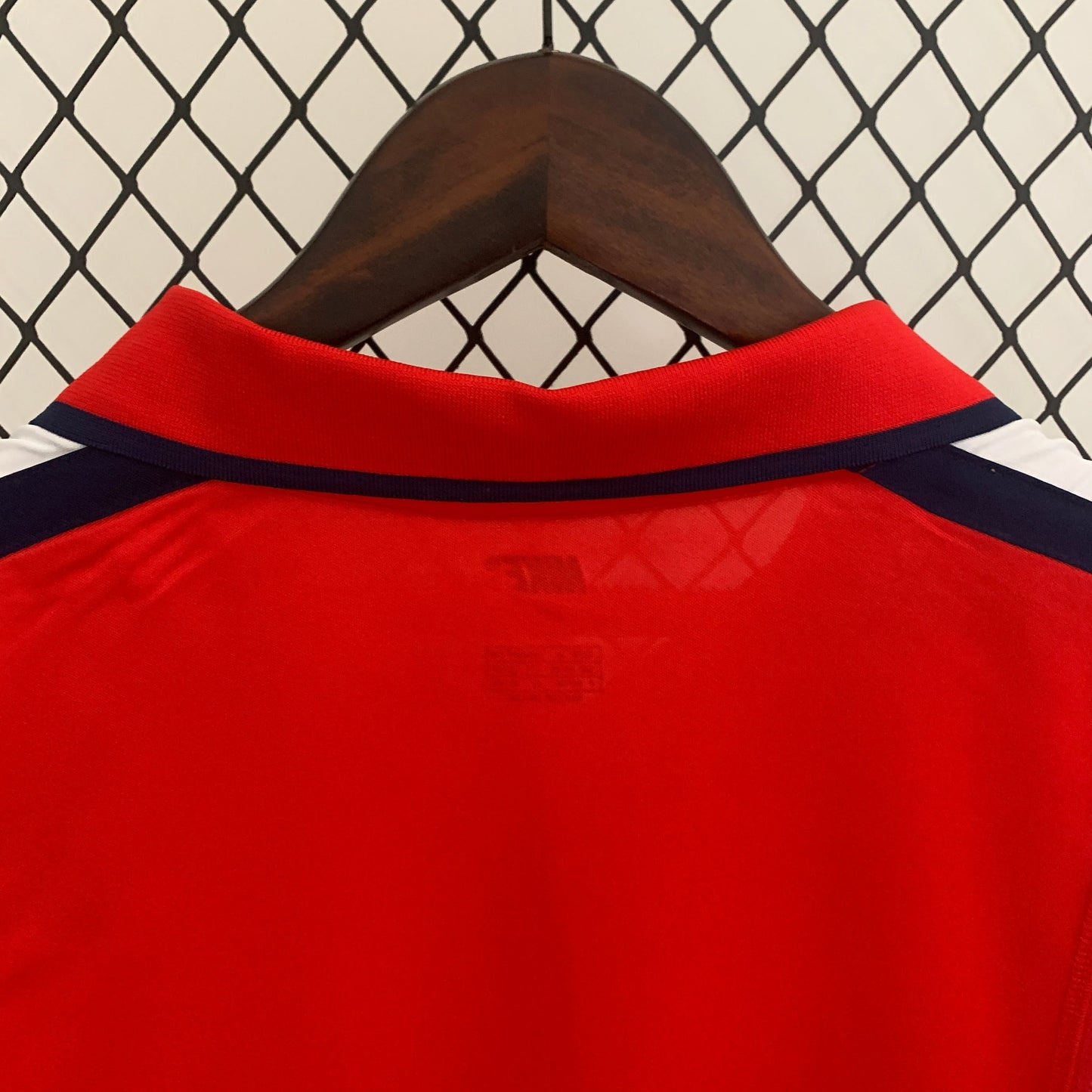 Arsenal 2001-02 Home Retro Jersey – Nike Dreamcast Double Season Henry Bergkamp Wenger Fan Version Football Shirt