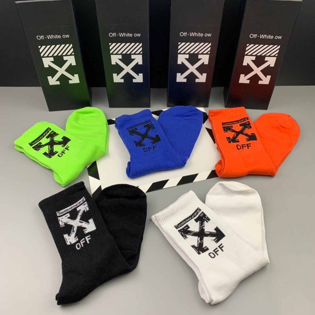 Off-White Neon Orange Green Blue Arrow Motifs Ankle Socks, image 4