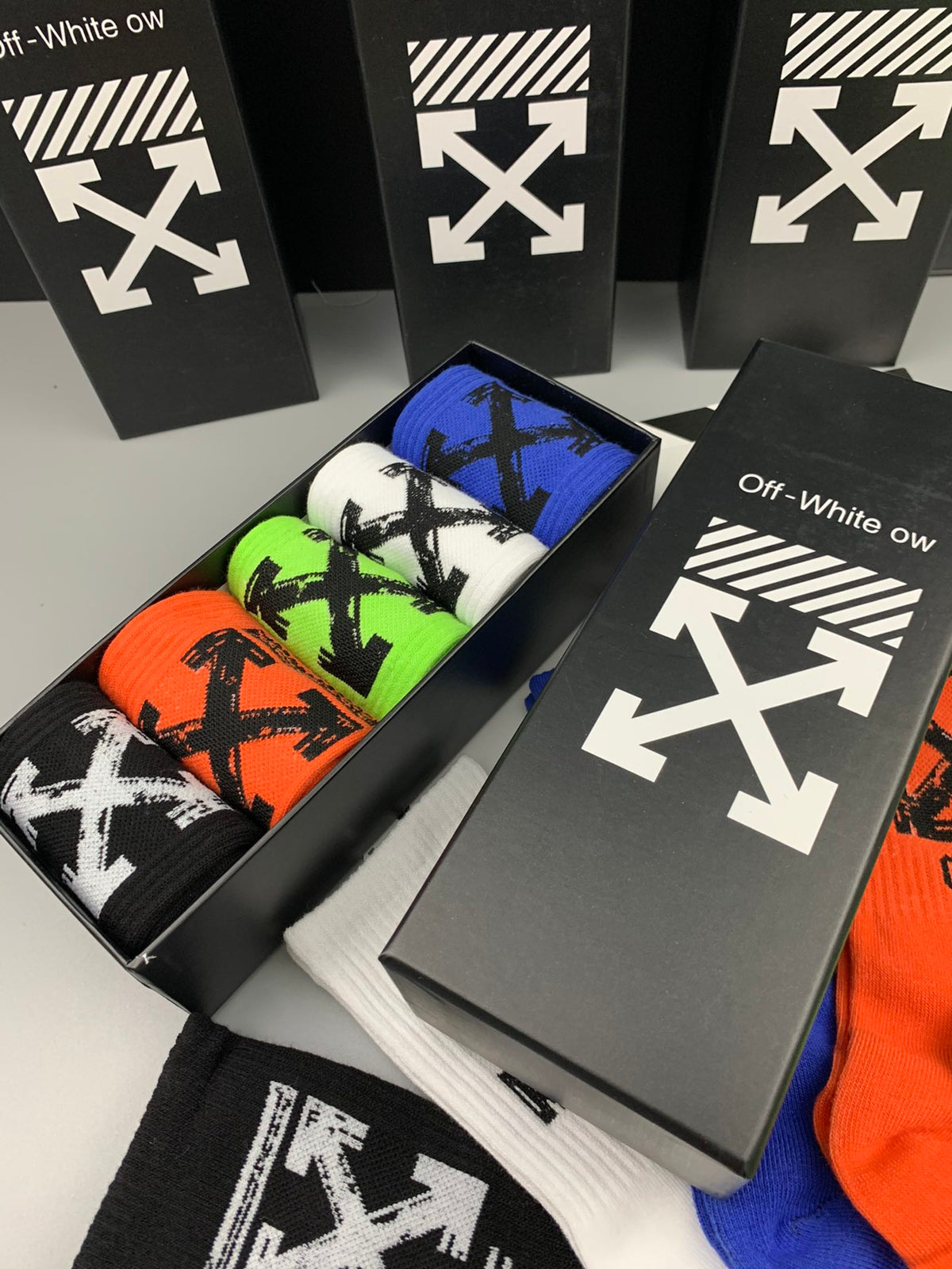 Off-White Neon Orange Green Blue Arrow Motifs Ankle Socks, image 7