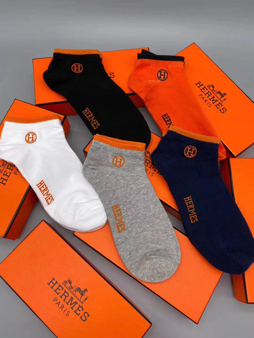 Hermès Orange Navy Grey White Side Mark No-Show Socks, image 7