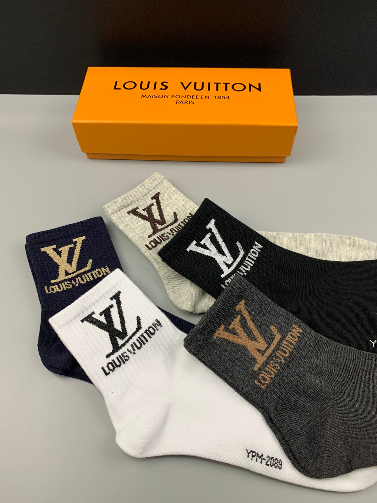 Louis Vuitton Neutral Large Footbed Monograms No-Show Socks, image 4