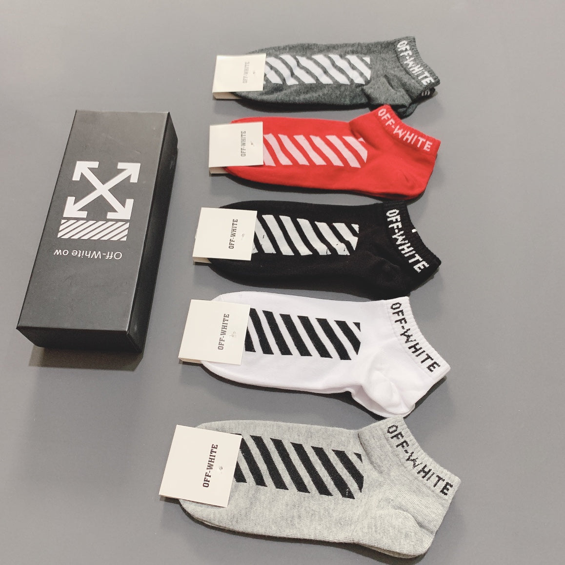 Off-White Neutral Red Broad Diagonal Stripes Ankle Socks, image 4