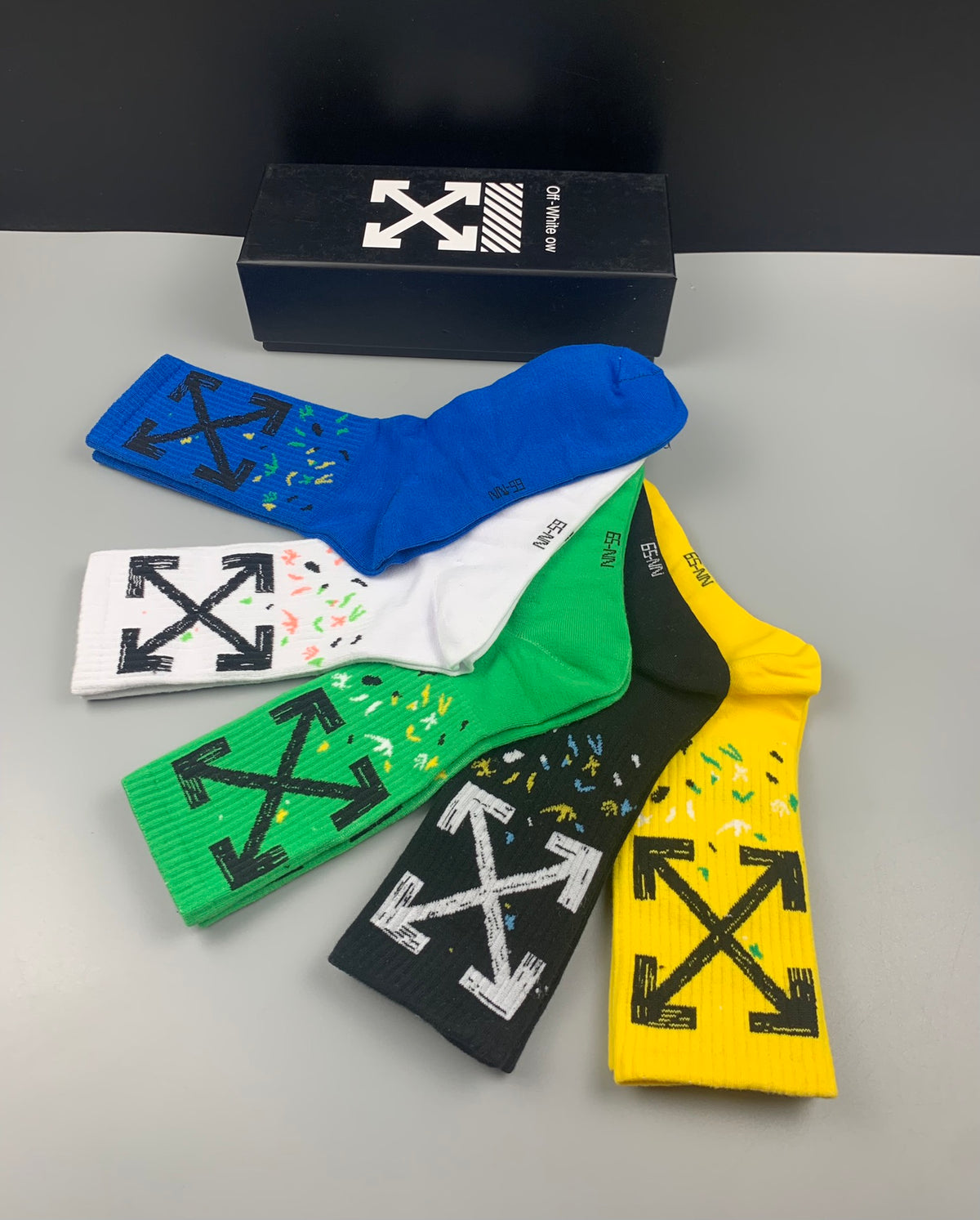 Off-White Bright Yellow Green Blue Large Arrows Crew Socks, image 3