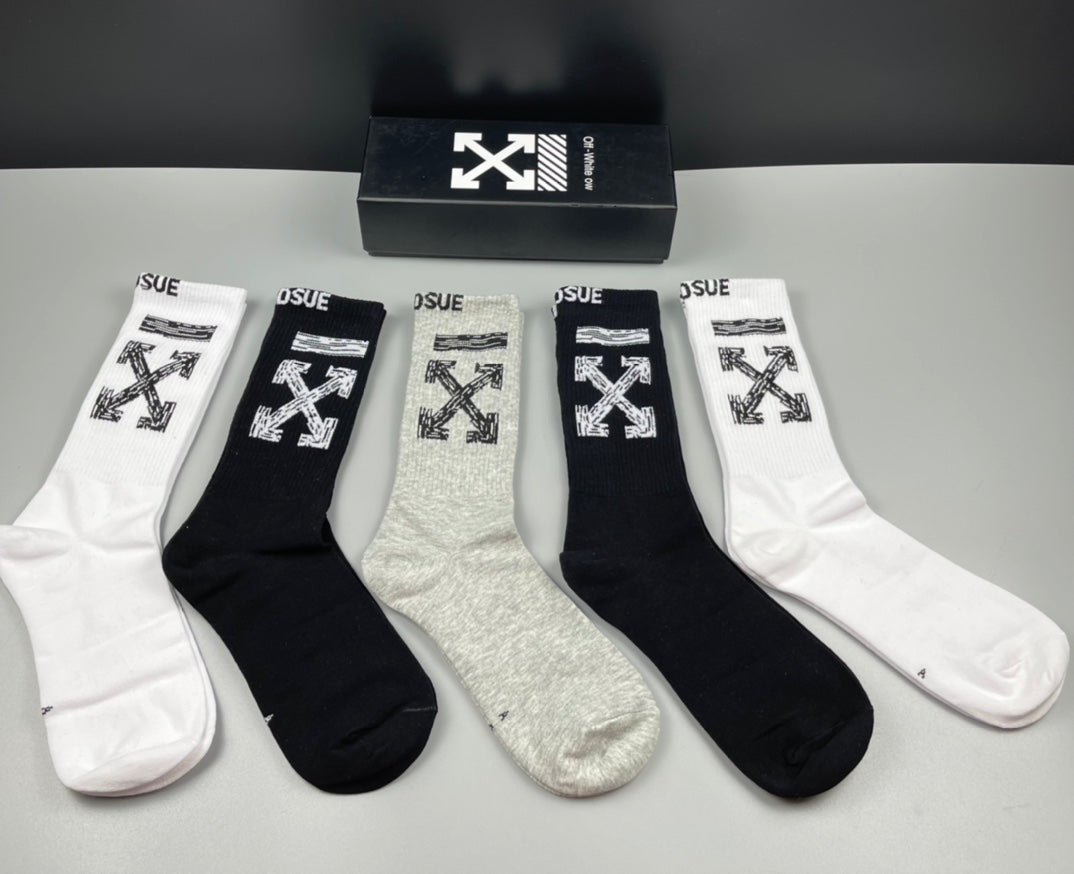 Off-White Black White Grey Bold Arrow Cuffs Crew Socks, image 1