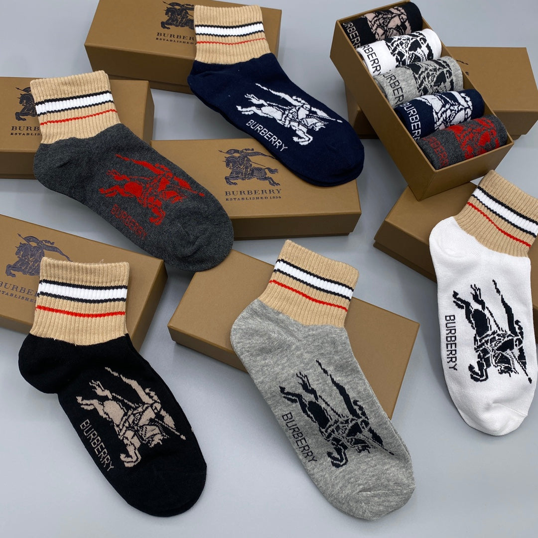 Burberry Neutral Narrow Stripe Horse Motifs Ankle Socks, image 3