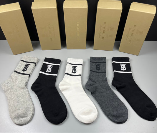 Burberry White Black Grey Broad Cuff B Crew Socks, image 1