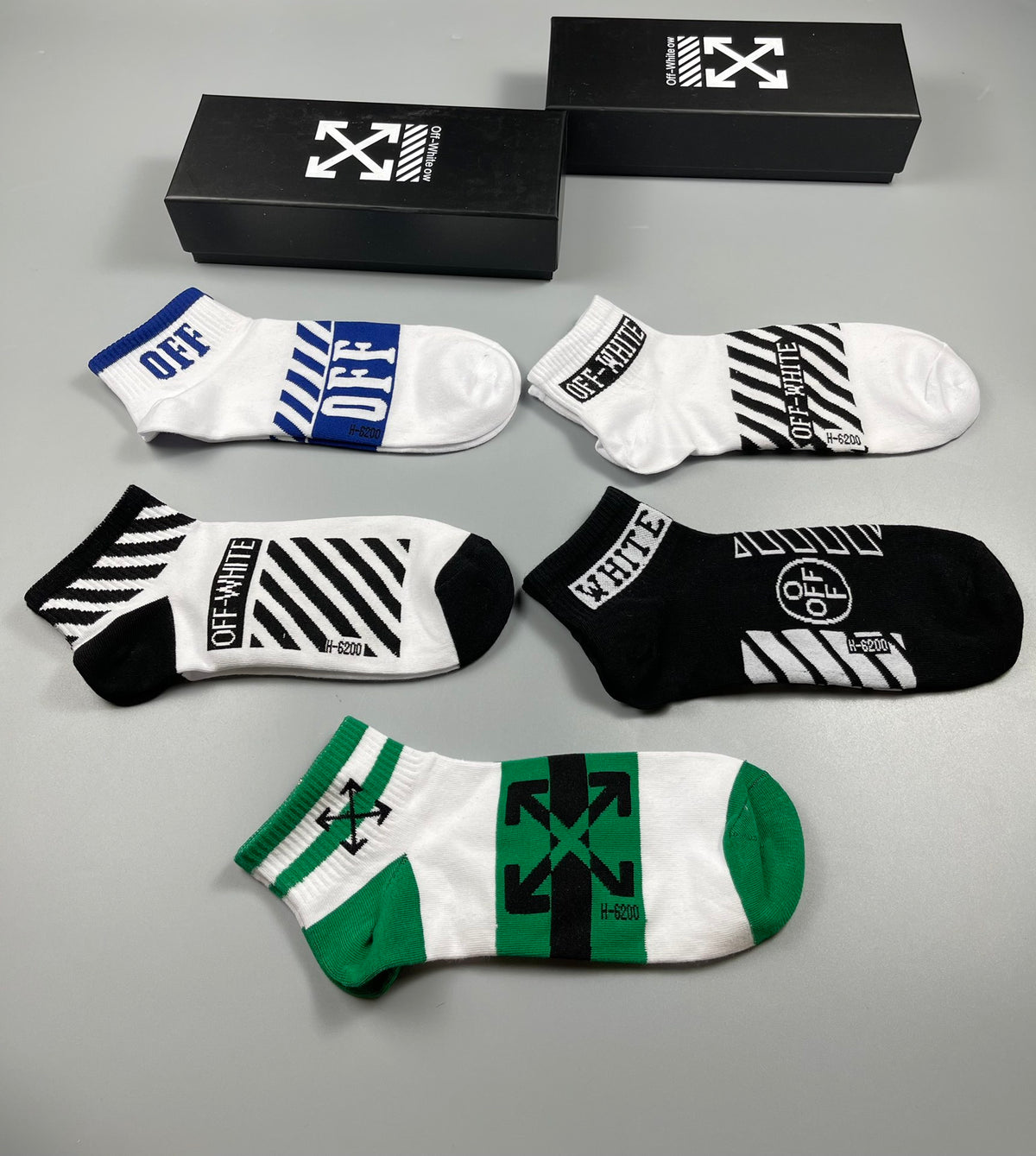 Off-White Black White Green Mixed Graphic Panels Ankle Socks, image 4