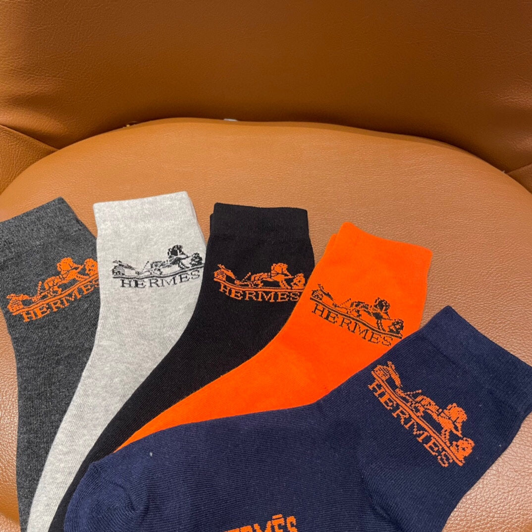 Hermès Neutral Coloured Round Motifs No-Show Socks, image 8