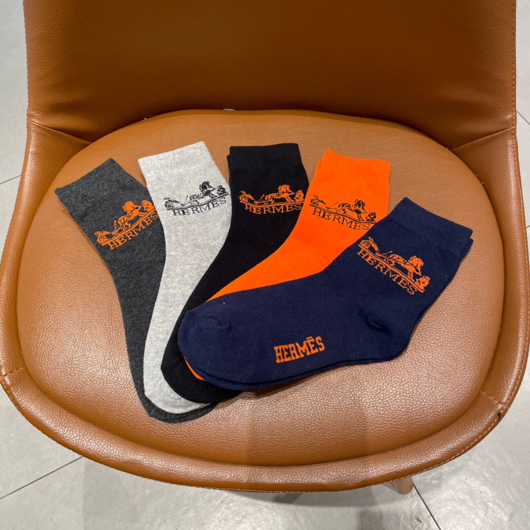 Hermès Neutral Coloured Round Motifs No-Show Socks, image 7