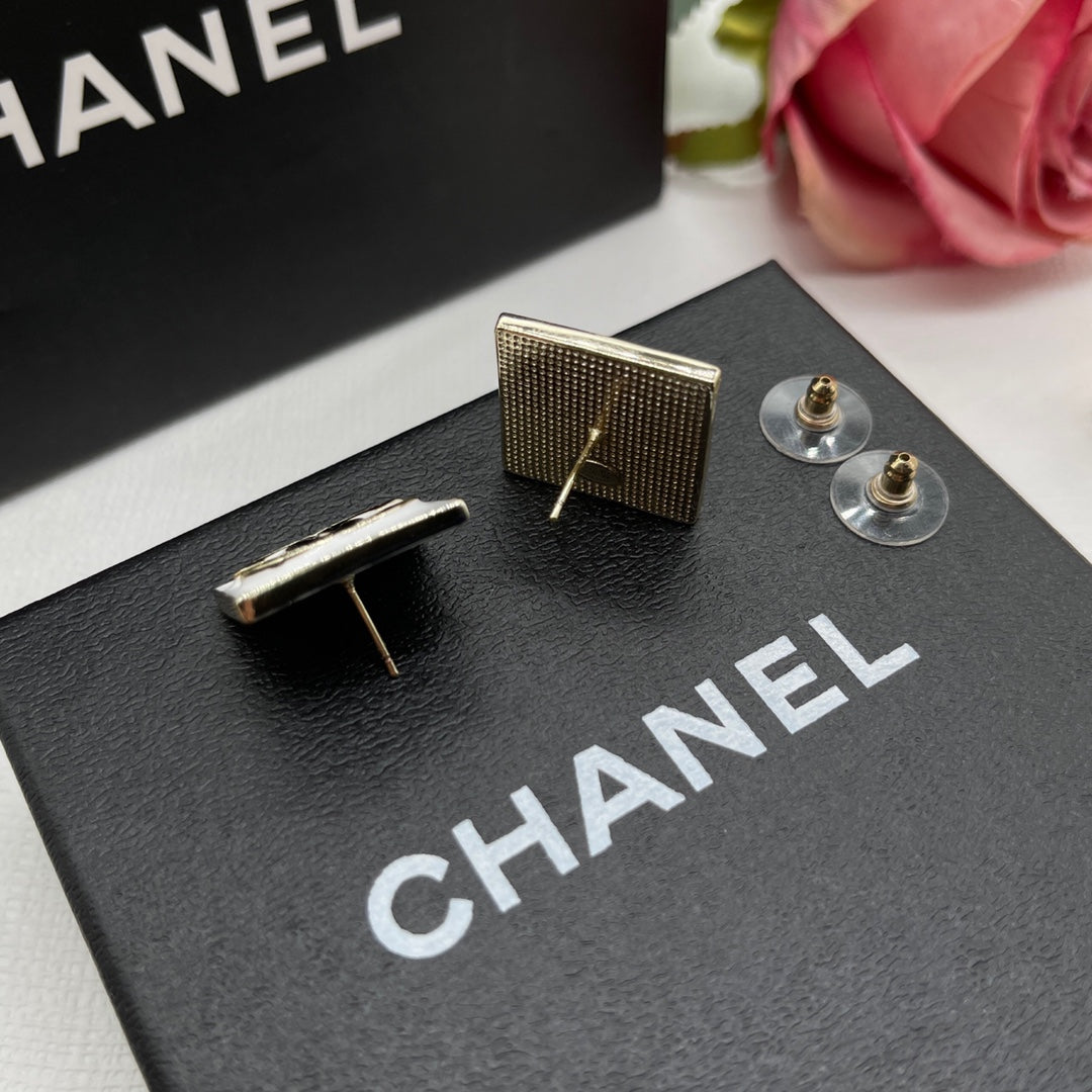 Chanel style earrings - product photo 6