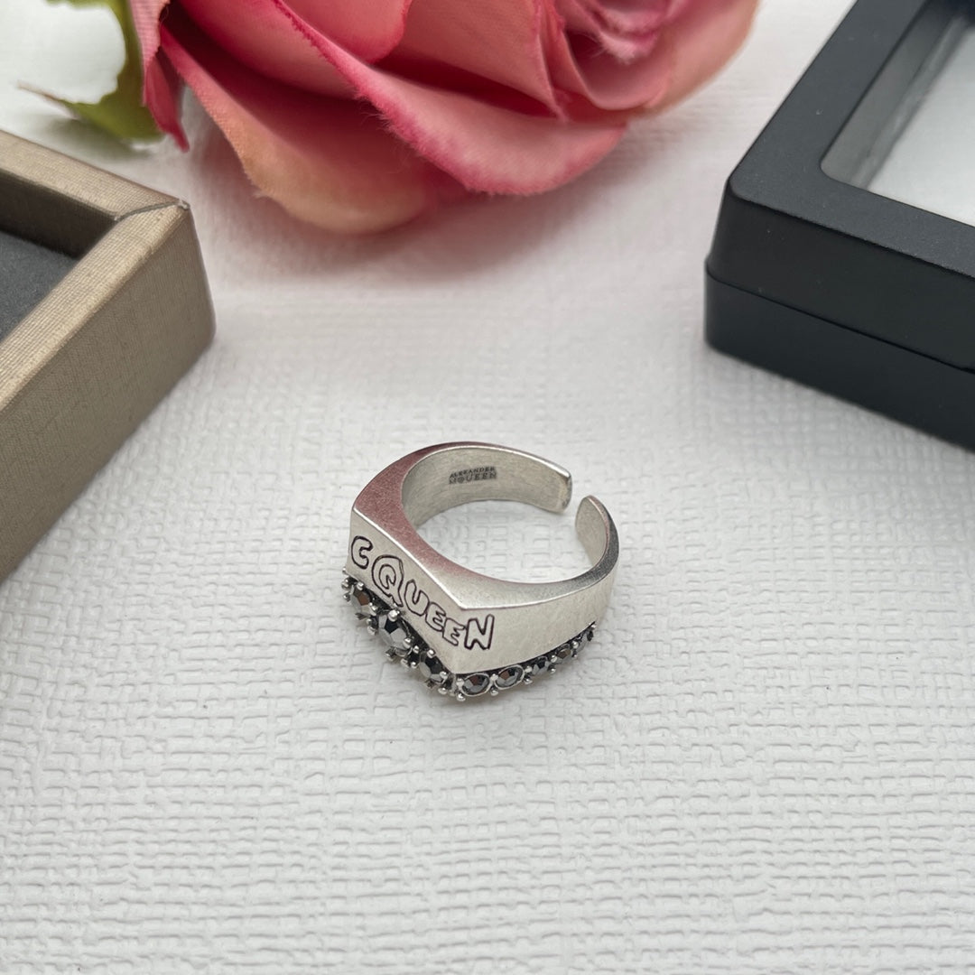 Alexander McQueen Crystal Engraved Signet ring in Silver Tone, detail view 4