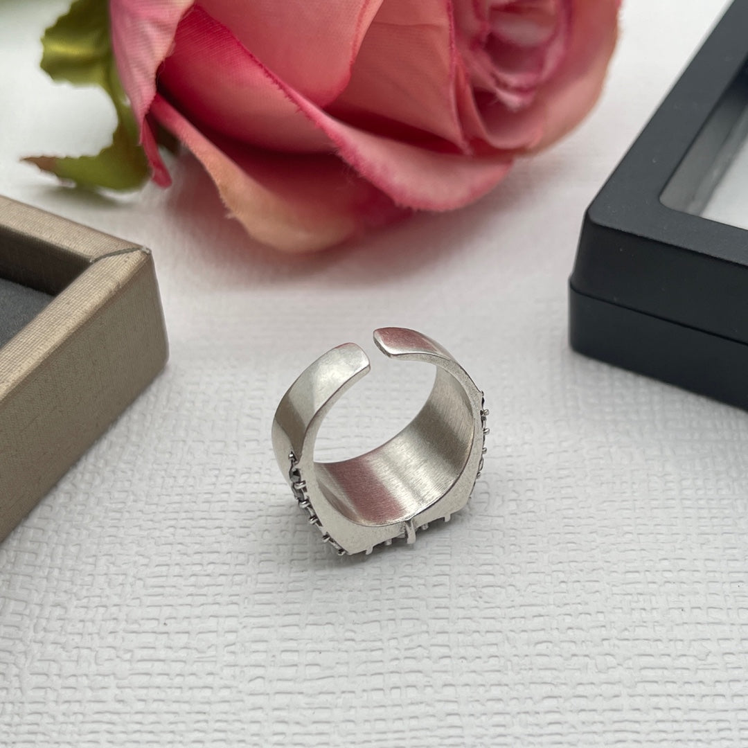 Alexander McQueen Crystal Engraved Signet ring in Silver Tone, detail view 5