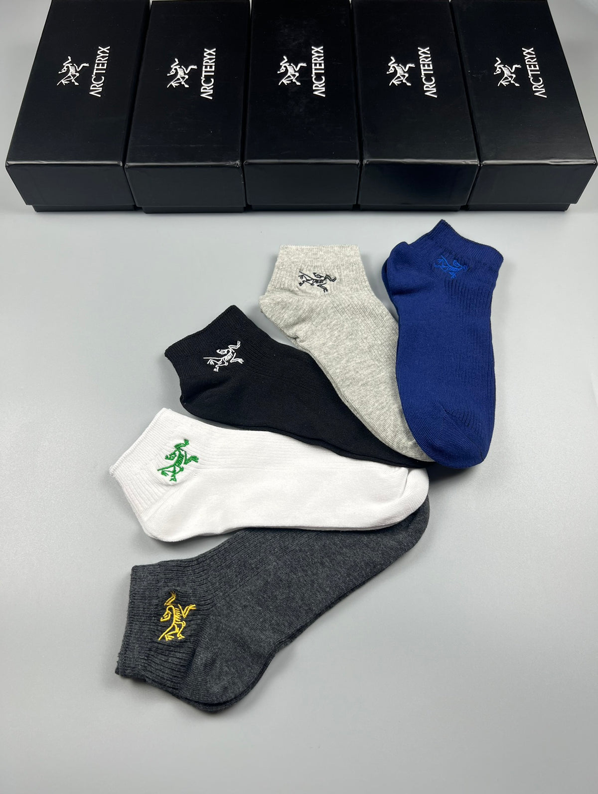 Arc'teryx White Blue Grey Small Ankle Bird Ankle Socks, image 8