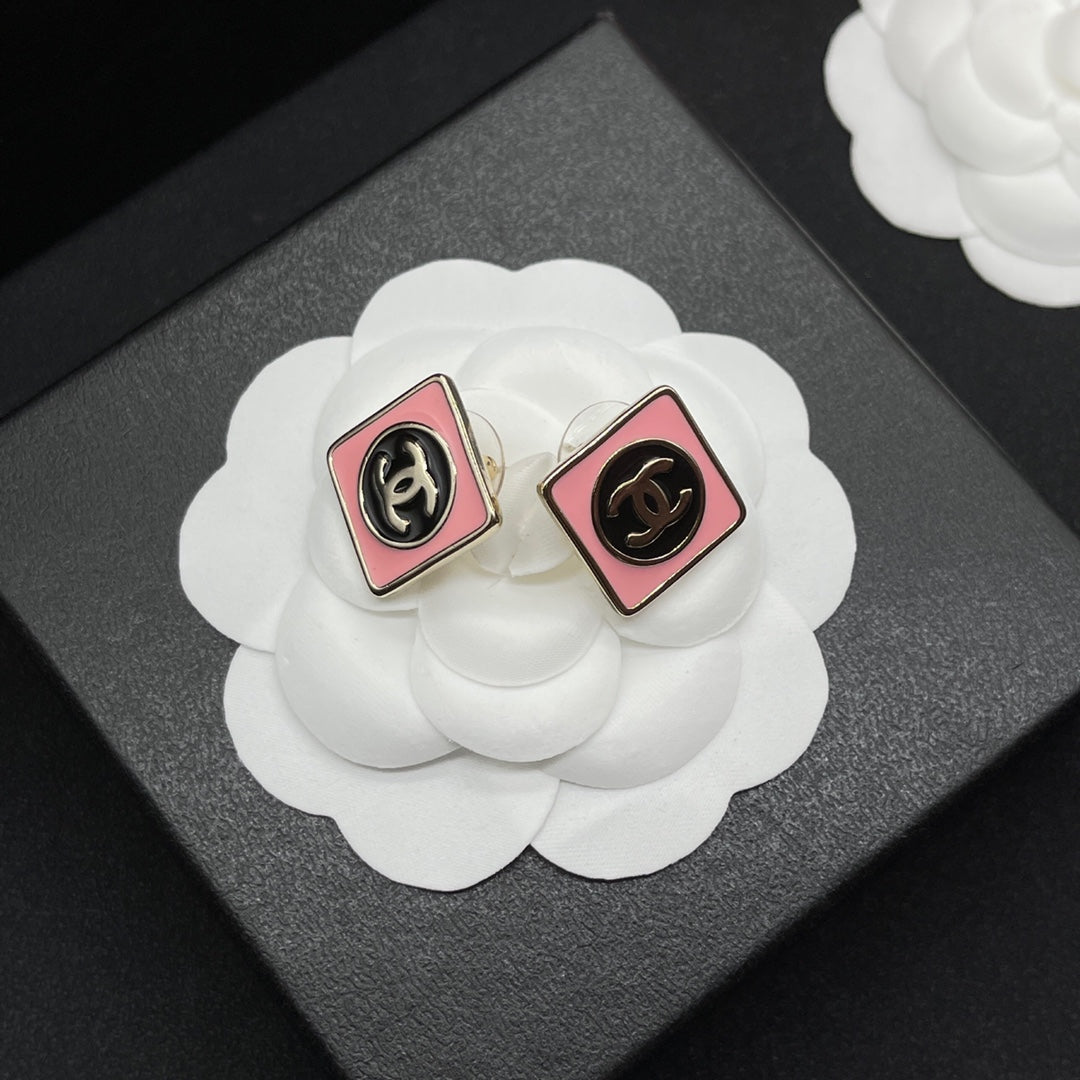 Chanel style earrings - product photo 4