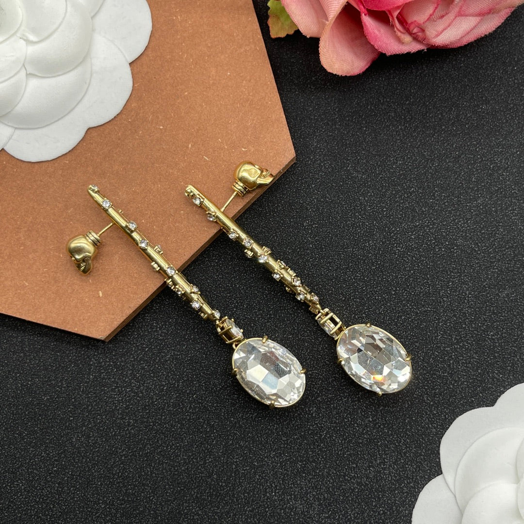 Alexander McQueen Crystal Pin Drop earrings in Gold Tone, detail view 2