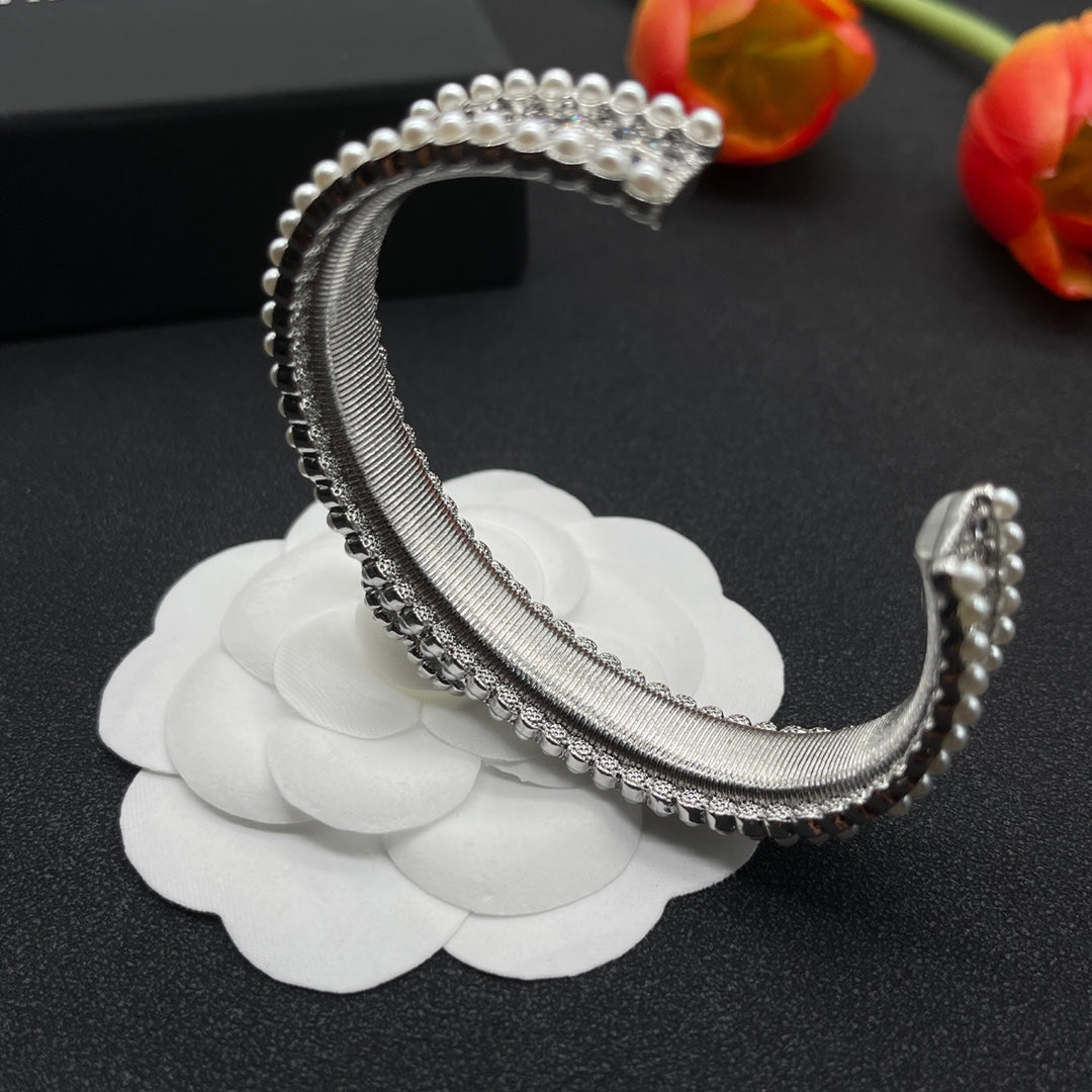 Chanel style bracelets - product photo 5