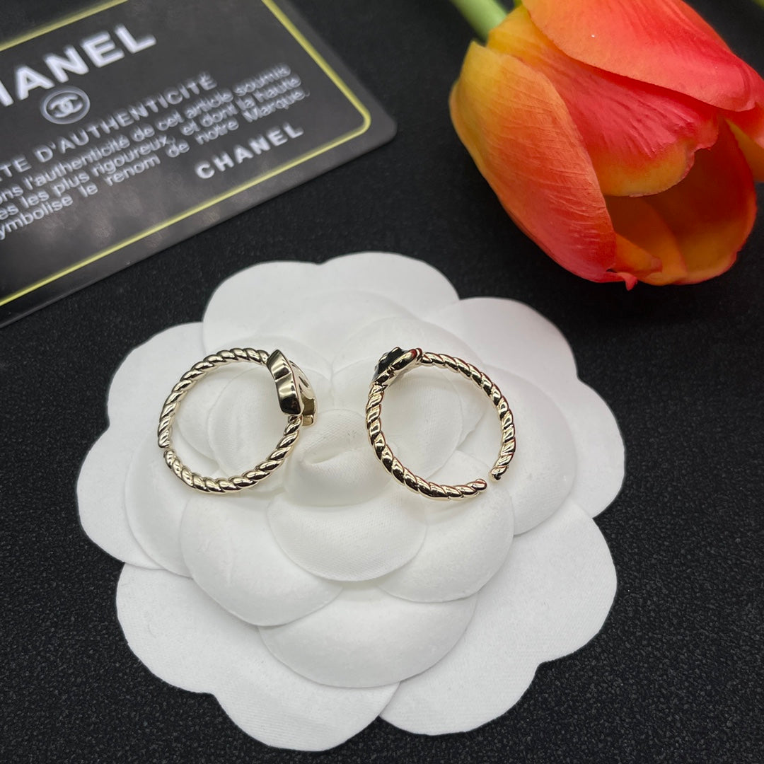 Chanel style rings - product photo 4