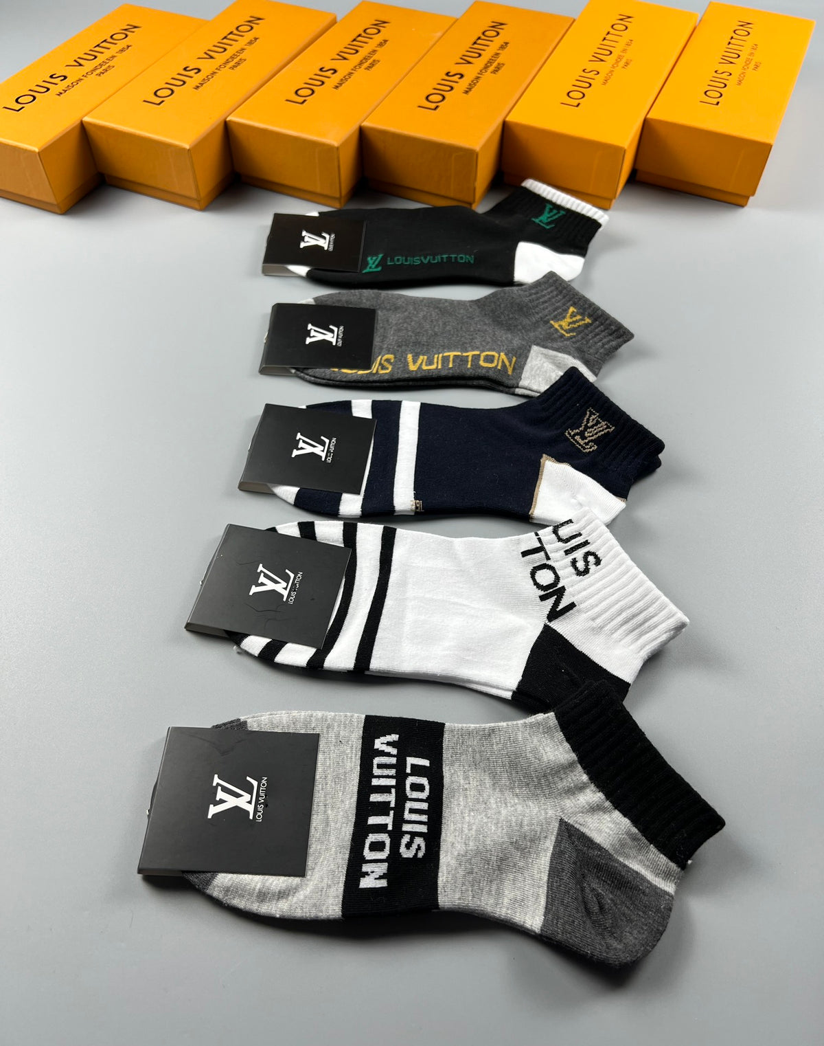Louis Vuitton Black White Grey Broad Letter Bands Ankle Socks, image 9