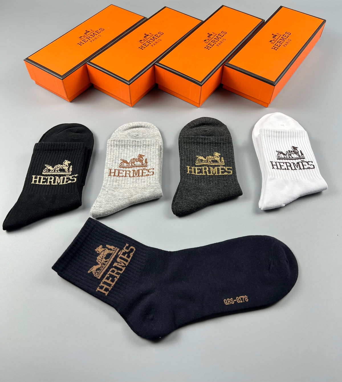 Hermès Neutral Small Ankle Motif Ankle Socks, image 5