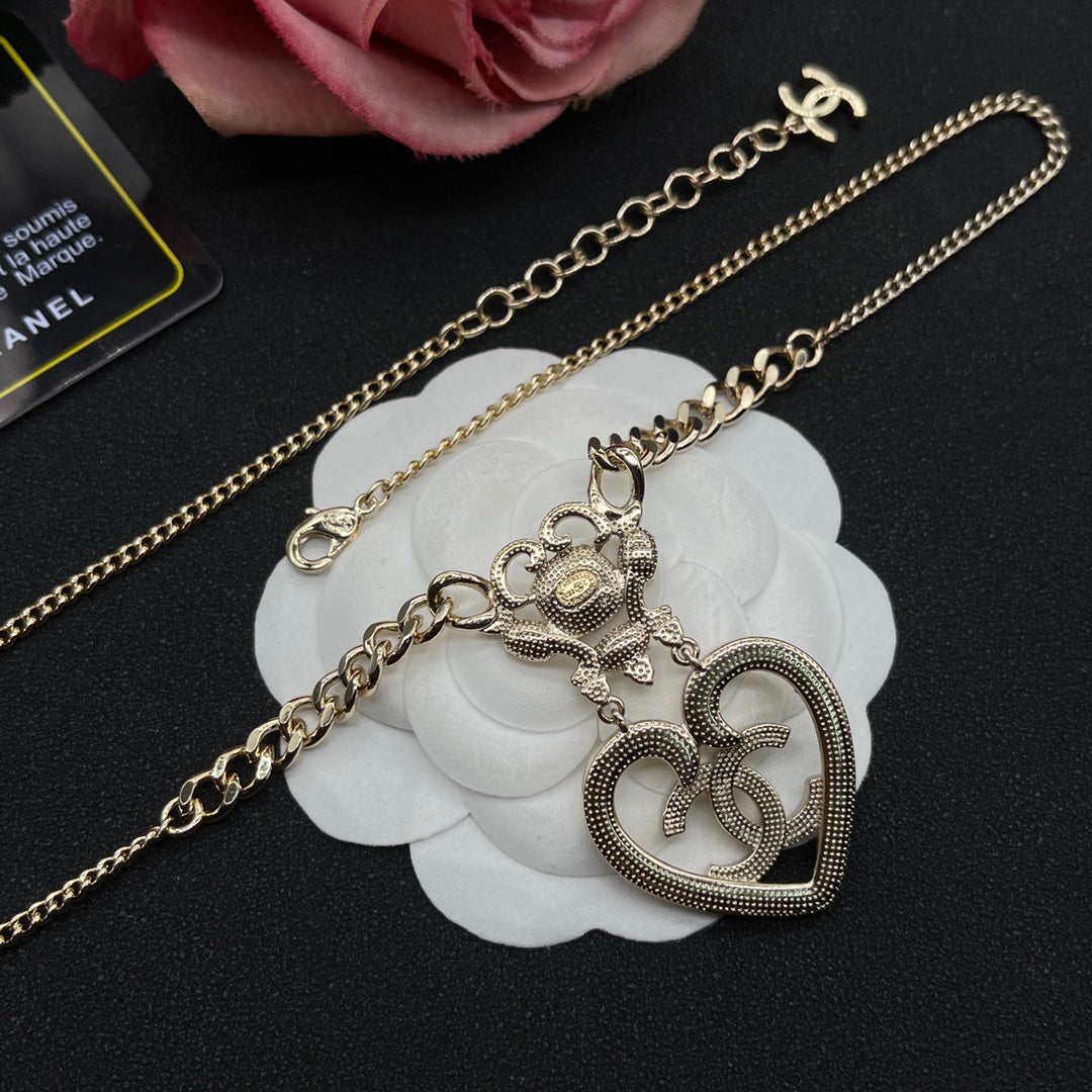 Chanel style necklaces - product photo 6