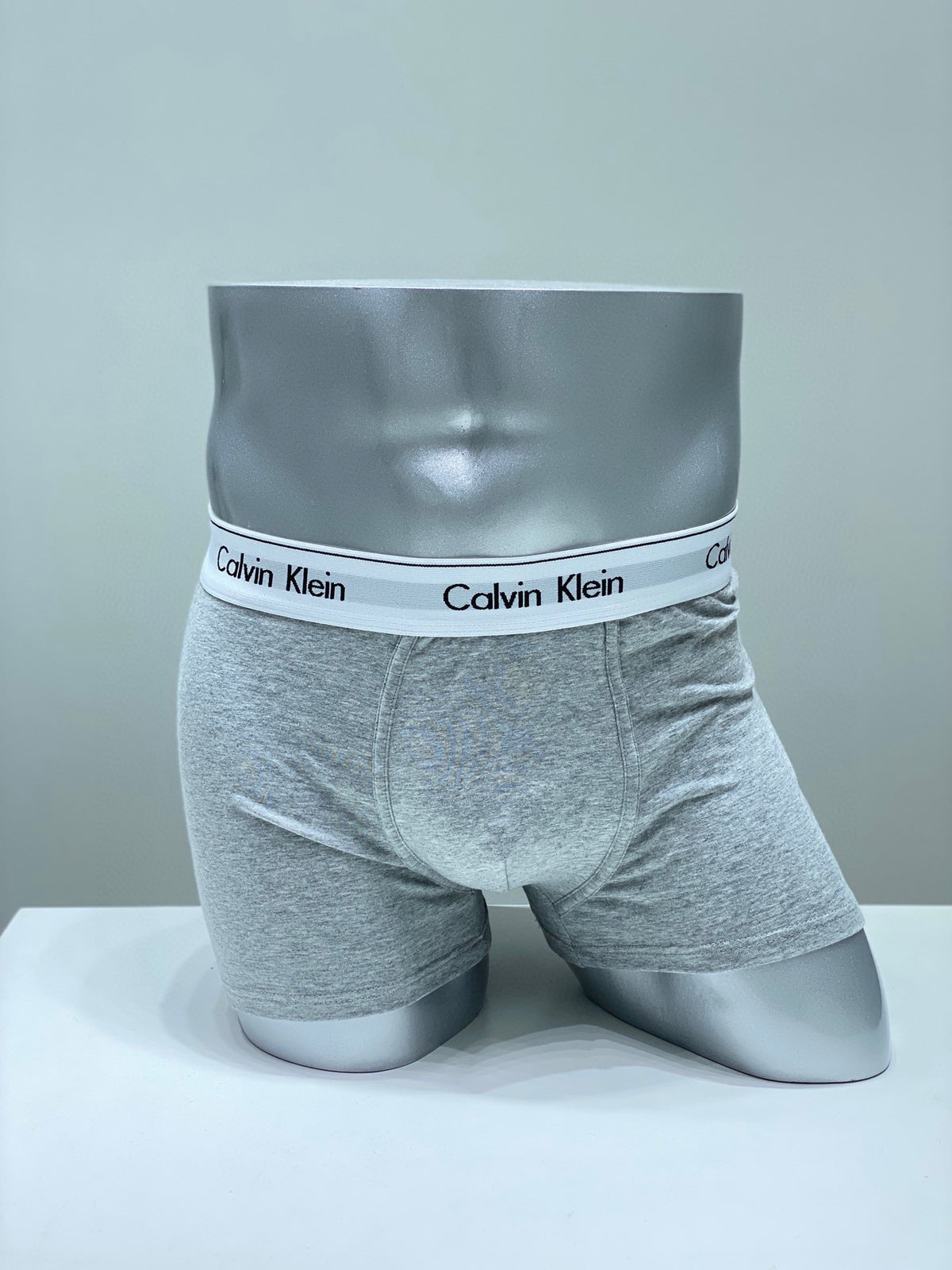 Calvin Klein Mixed Shades Narrow Leg Openings Men's Briefs, image 5