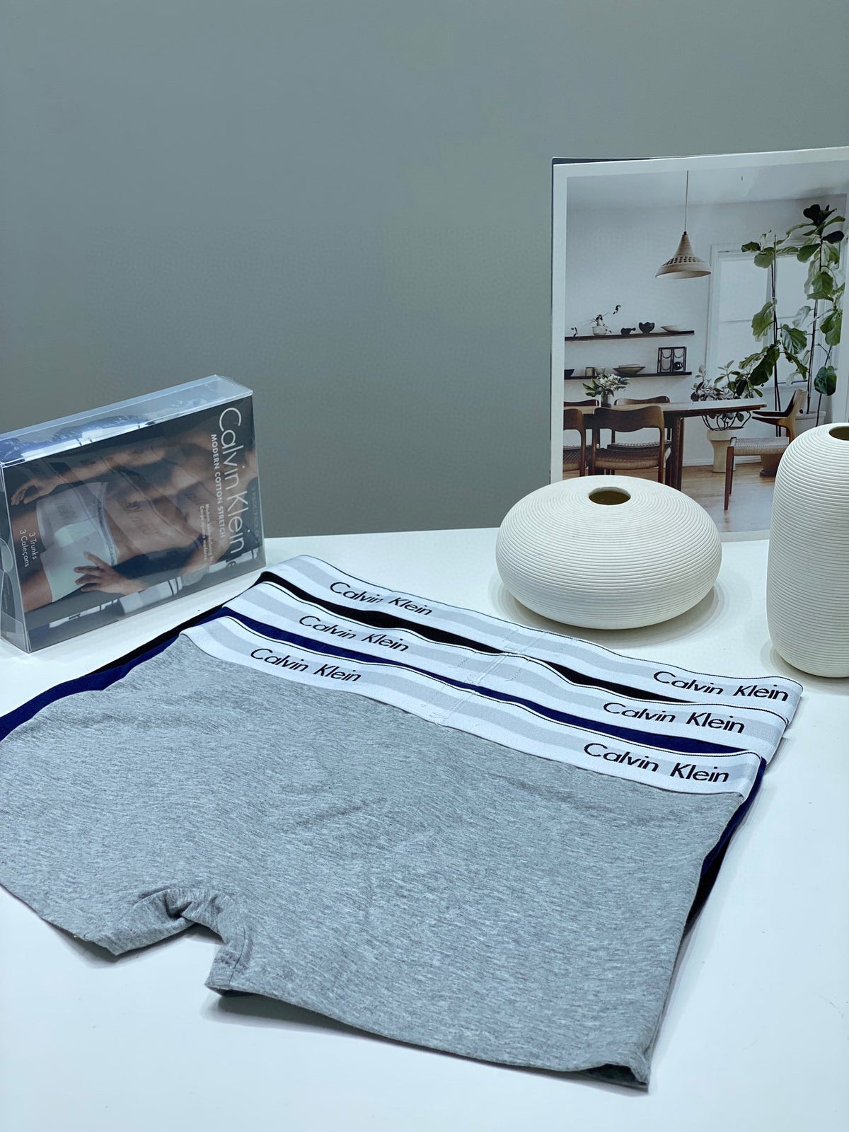 Calvin Klein Mixed Shades Narrow Leg Openings Men's Briefs, image 4