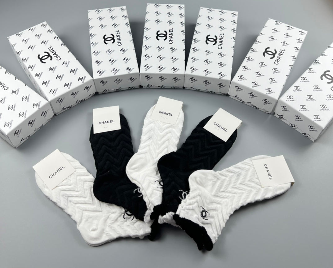 Chanel Brown Cream Black Wide Wordmark Cuffs Crew Socks, image 3