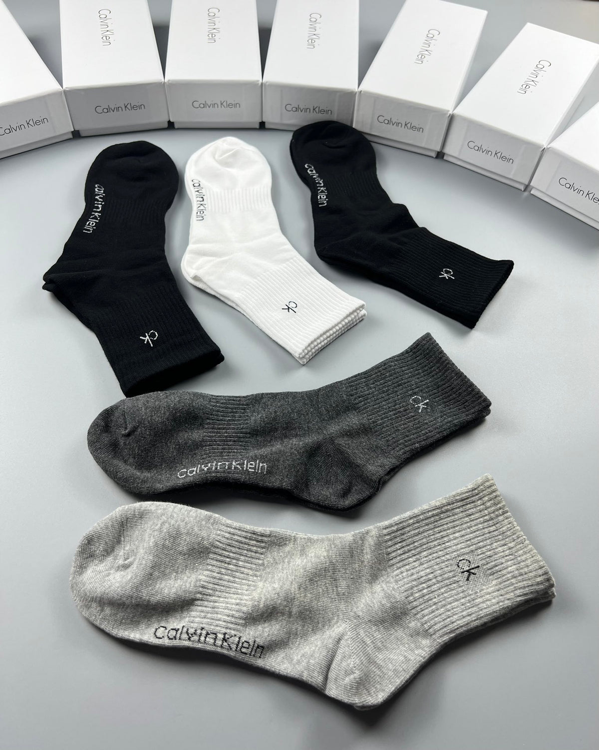 Calvin Klein Neutral Shades Plain Tall Cuffs Crew Socks, image 6