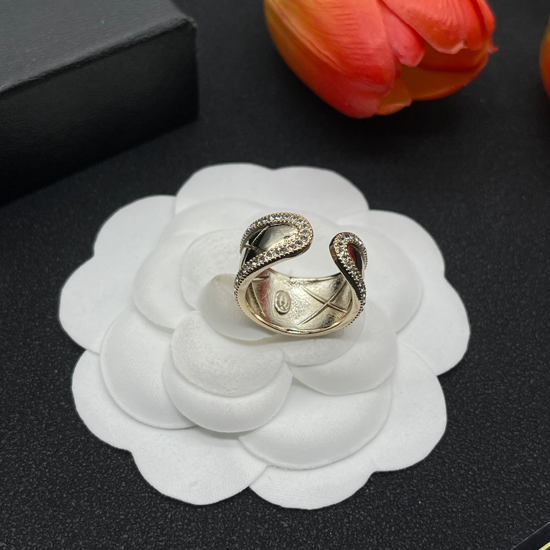 Chanel style rings - product photo 5