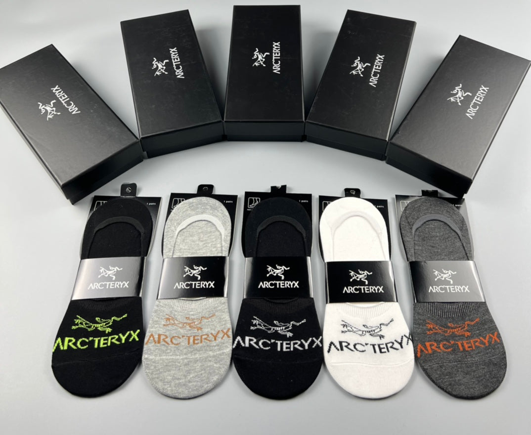 Arc'teryx Neutral Packaged Small Foot Text No-Show Socks, image 3