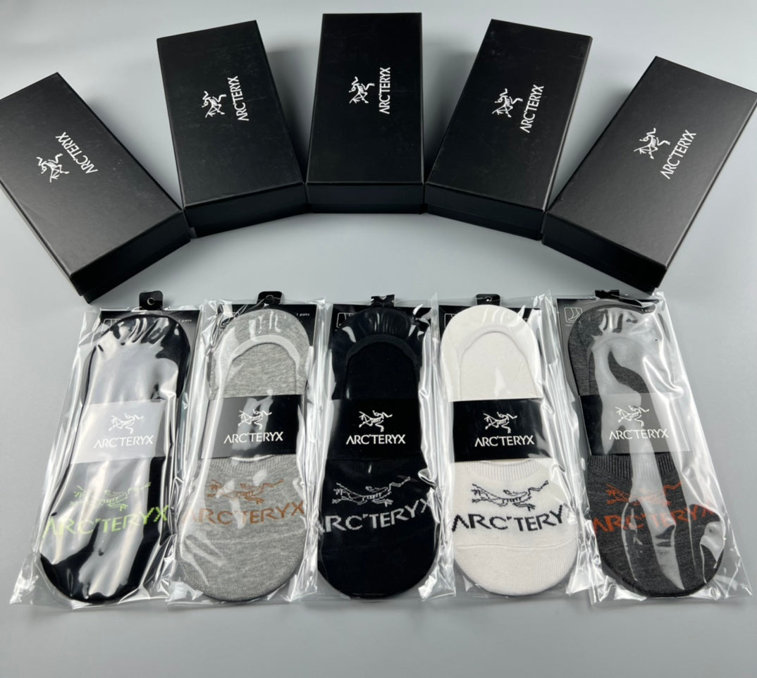 Arc'teryx Neutral Packaged Small Foot Text No-Show Socks, image 1