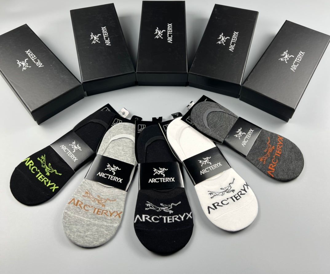 Arc'teryx Neutral Packaged Small Foot Text No-Show Socks, image 4