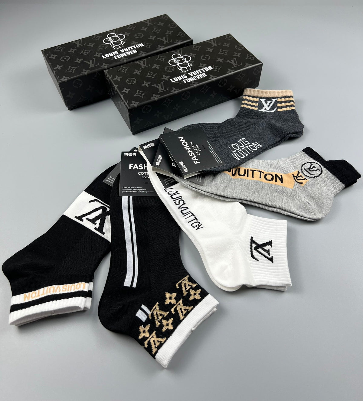 Louis Vuitton Black White Grey Graphic Stripe Mix Crew Socks, image 8