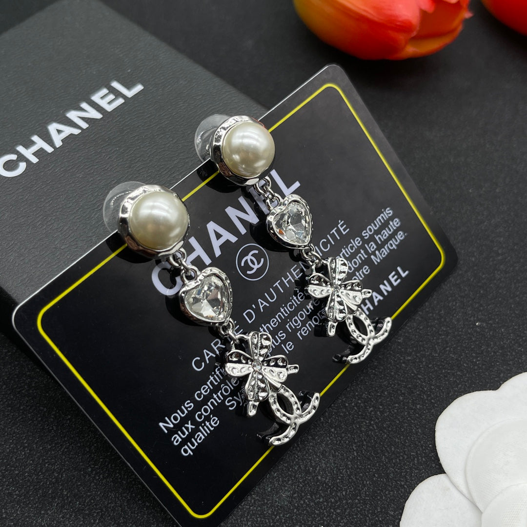 Chanel style earrings - product photo 3