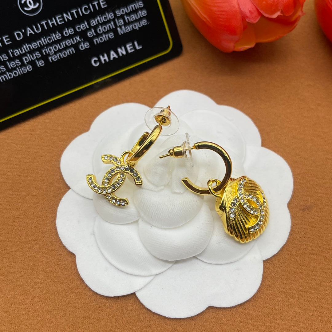 Chanel style earrings - product photo 4