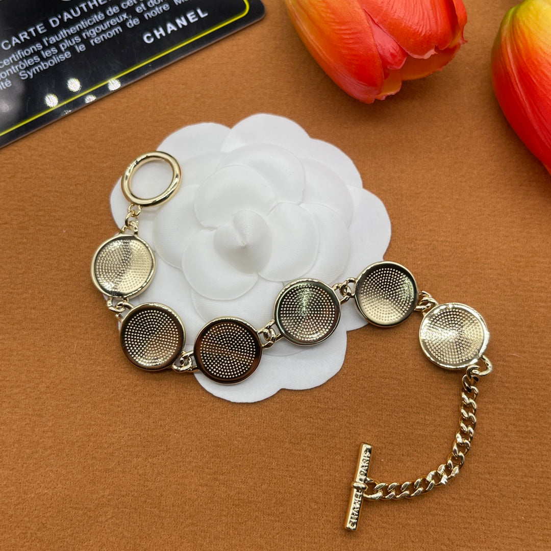 Chanel style bracelets - product photo 6