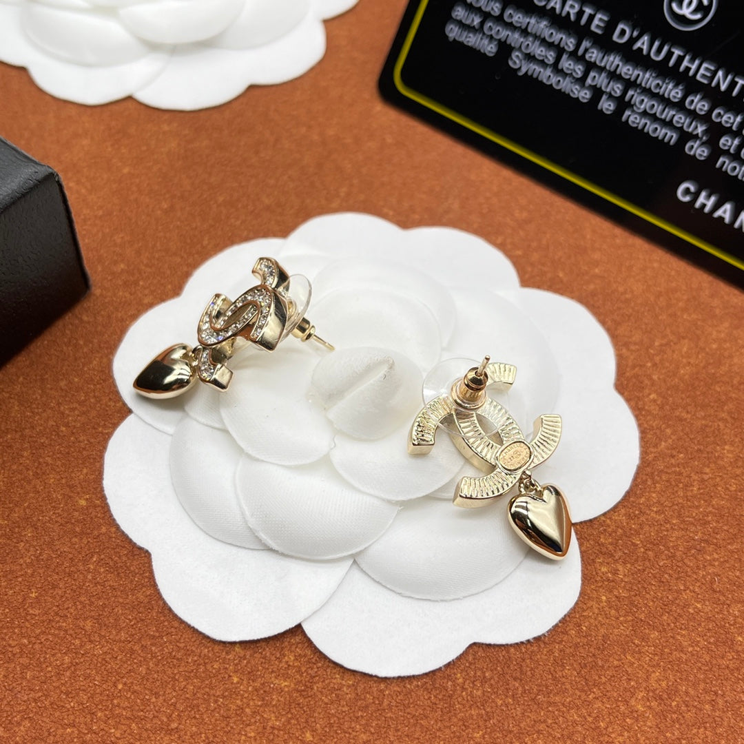 Chanel style earrings - product photo 5