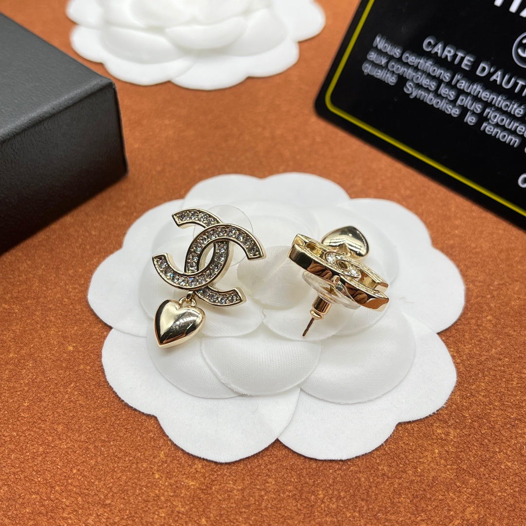 Chanel style earrings - product photo 4