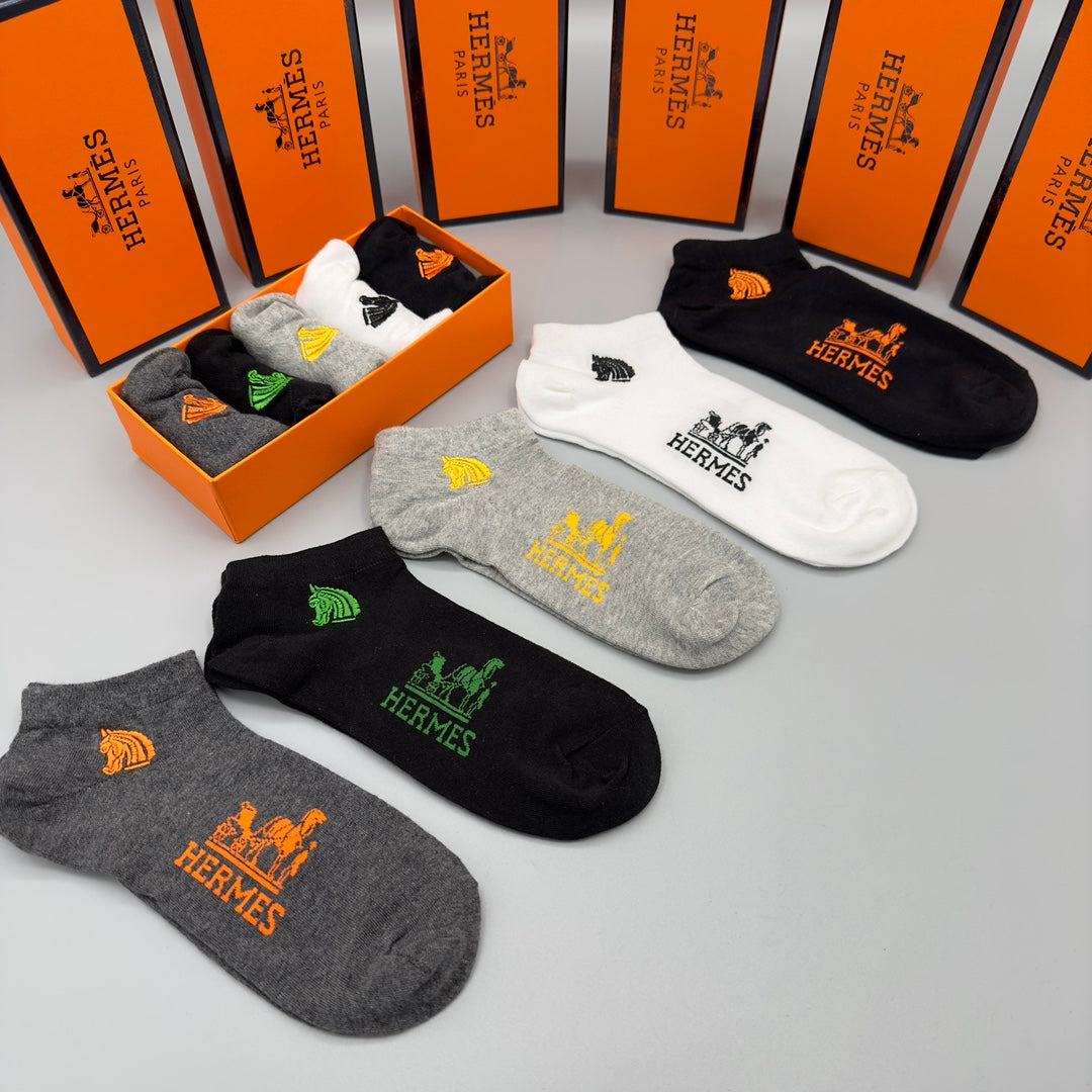 Hermès Black White Grey Large H Motif No-Show Socks, image 5