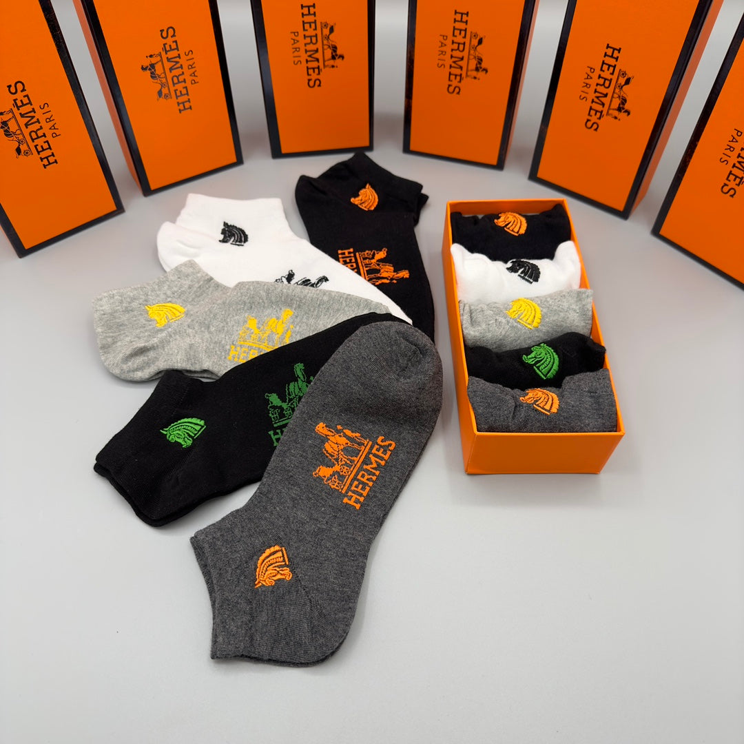 Hermès Black White Grey Large H Motif No-Show Socks, image 6
