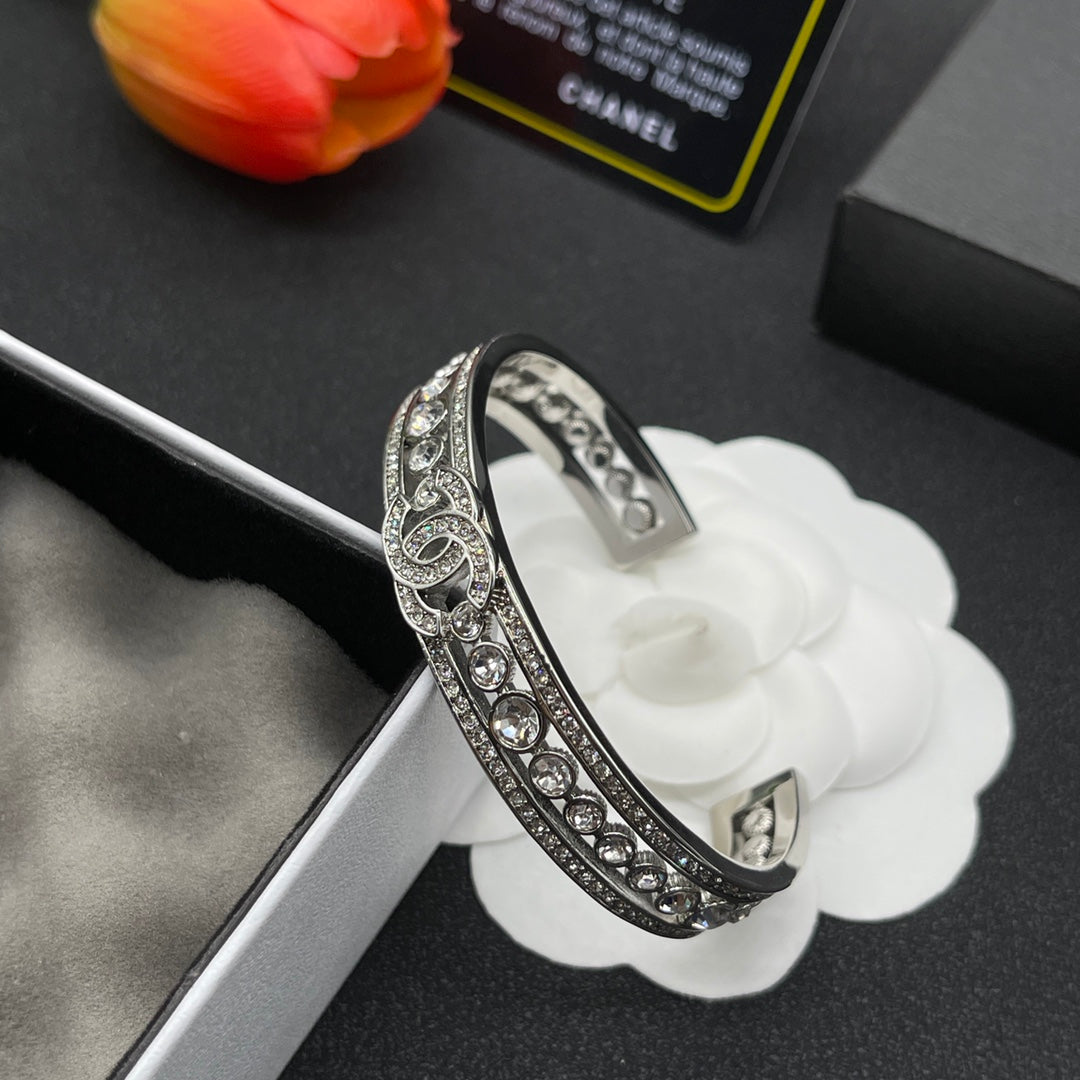 Chanel style bracelets - product photo 4