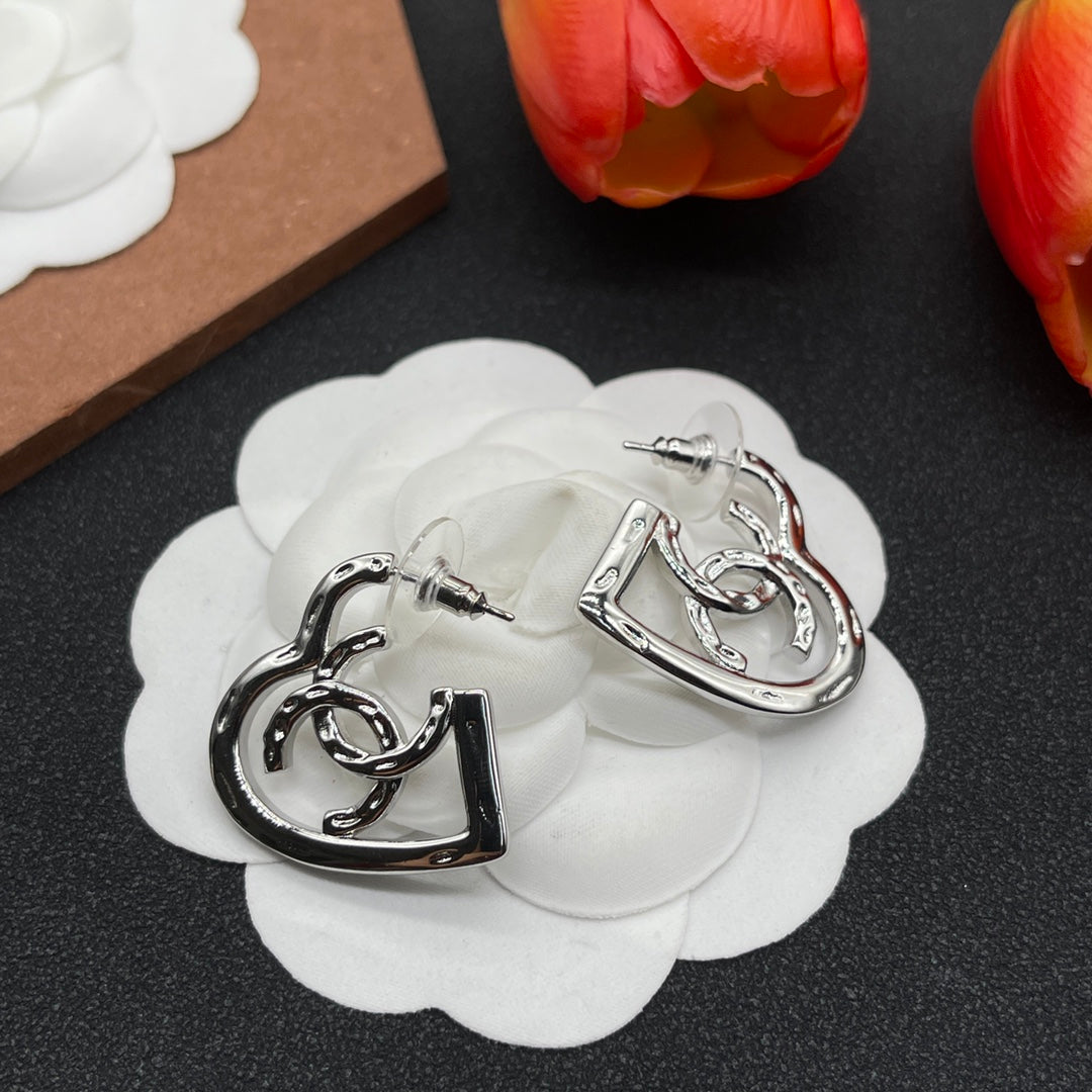 Chanel style rings - product photo 3