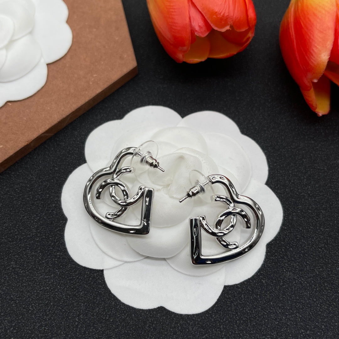Chanel style rings - product photo 2