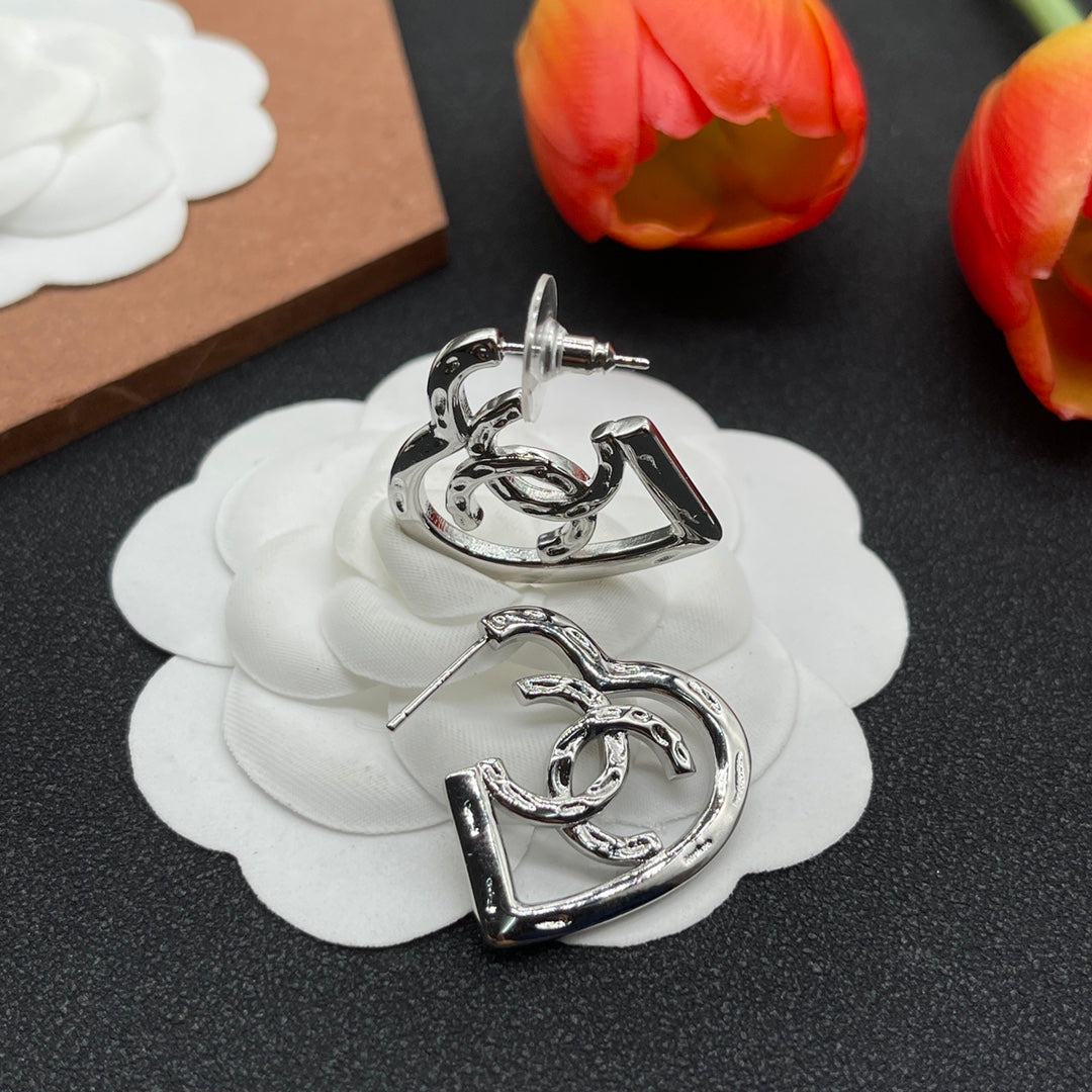 Chanel style rings - product photo 5
