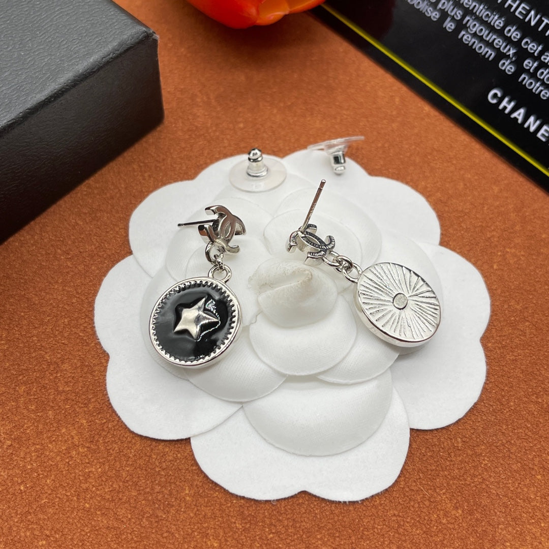 Chanel style earrings - product photo 4