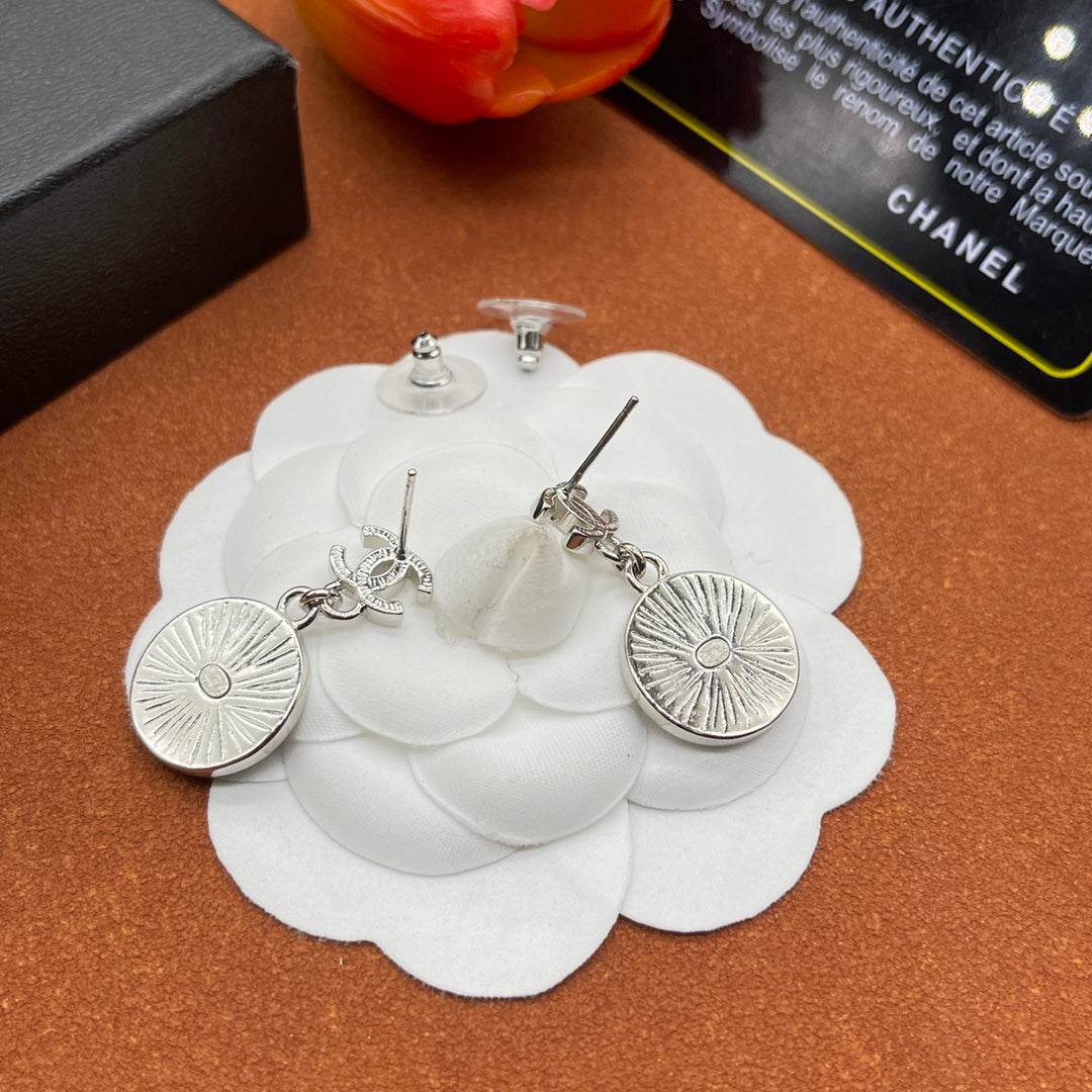 Chanel style earrings - product photo 6