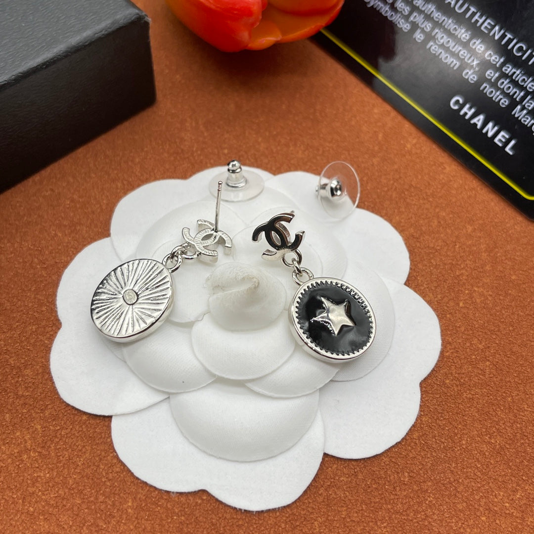 Chanel style earrings - product photo 5