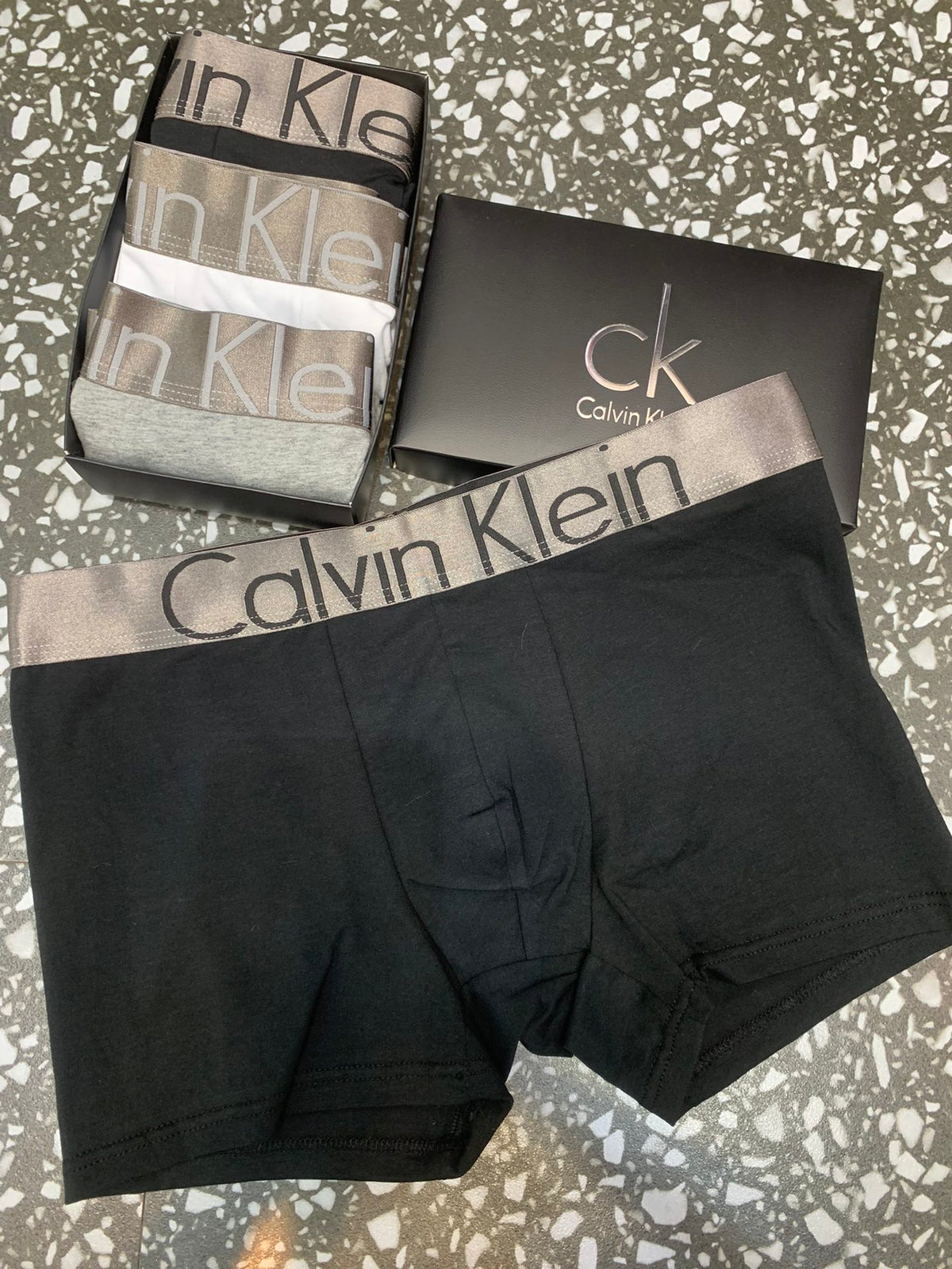 Calvin Klein Black Silver Waistband Layers Boxer Briefs, image 3
